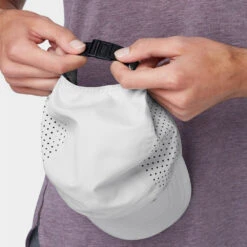 On Running On Lightweight Cap -On Running 055914 017 2