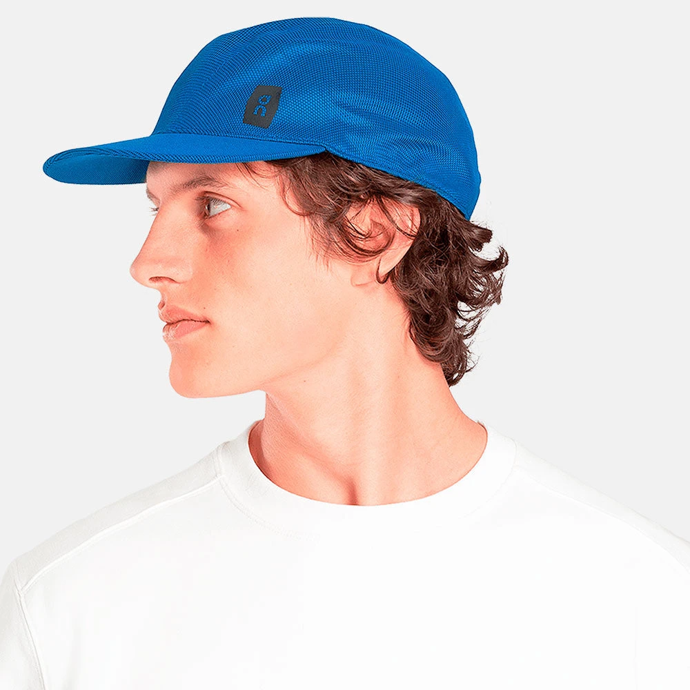 On Running On Moulded Cap 2 On Running On Moulded Cap