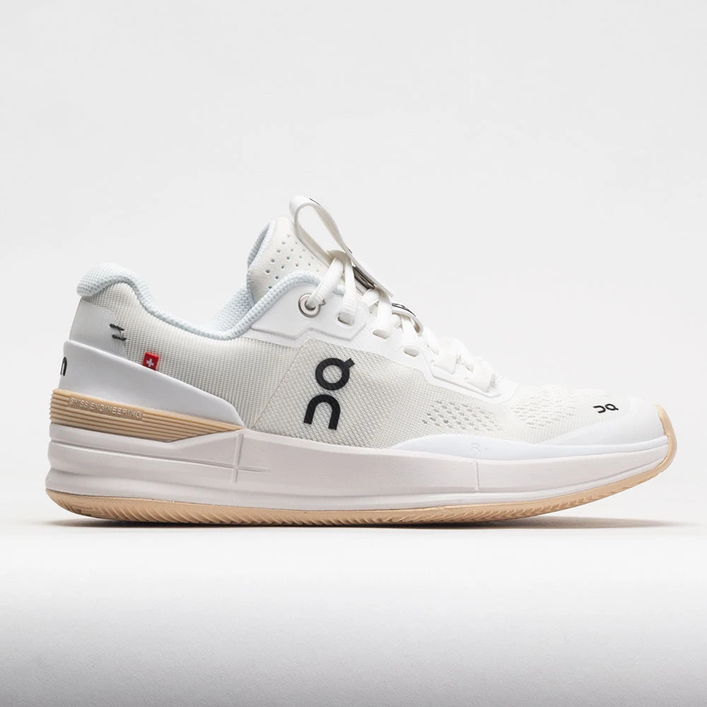 On Running On The Roger Pro Clay Women's White/Savannah 3 On Running On The Roger Pro Clay Women's White/Savannah