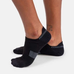 On Running On Ultralight Low Socks Women's 8 On Running On Ultralight Low Socks Women's -On Running 651249 866 1