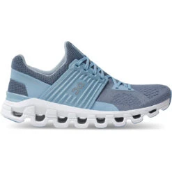On Running Women's Cloudswift 2 -On Running Small PNG SS21 Cloudswift Lake Sky W Pack Shot 1